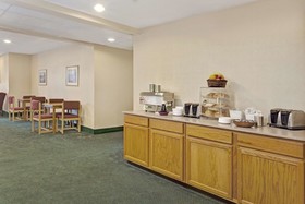 Red Lion Inn & Suites Elk Grove Village
