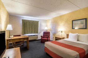 Motel 6 Elk Grove Village OHare
