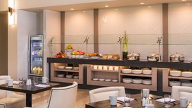 Sheraton Suites Chicago Elk Grove