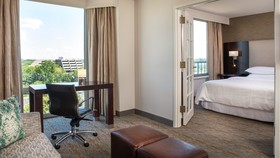 Sheraton Suites Chicago Elk Grove
