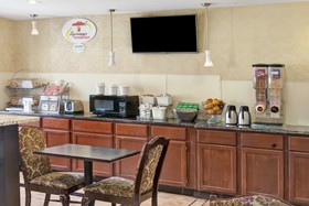 Super 8 by Wyndham Chicago O'Hare Airport