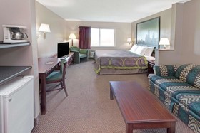 Super 8 by Wyndham Chicago O'Hare Airport