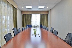 Wyndham Garden Elk Grove Village/O'Hare