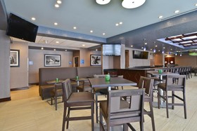 Wyndham Garden Elk Grove Village/O'Hare