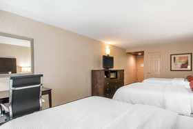 Clarion Inn Elmhurst