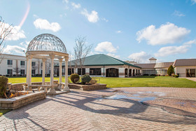 Clarion Inn Elmhurst