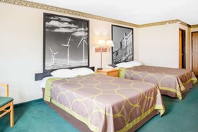 Burgundy Inn & Suites