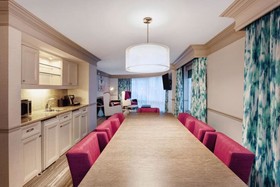 Hilton Garden Inn Evanston
