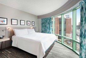 Hilton Garden Inn Evanston