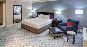 Hilton Orrington/Evanston