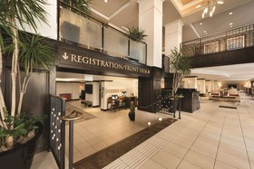 Hilton Orrington/Evanston