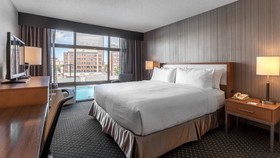 Holiday Inn Chicago North Evanston