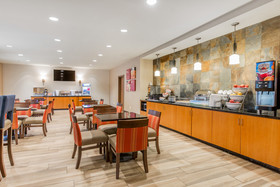 Comfort Suites Fairview Heights