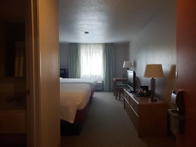 Country Inn & Suites by Radisson, Fairview Heights, IL