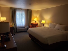 Country Inn & Suites by Radisson, Fairview Heights, IL