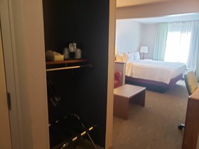 Country Inn & Suites by Radisson, Fairview Heights, IL