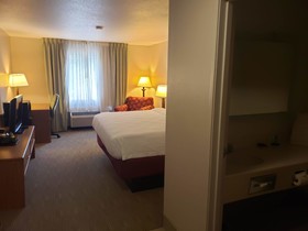 Country Inn & Suites by Radisson, Fairview Heights, IL