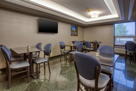 Drury Inn & Suites Fairview Heights St. Louis