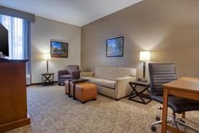 Drury Inn & Suites Fairview Heights St. Louis