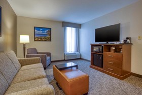 Drury Inn & Suites Fairview Heights St. Louis