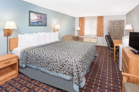 Days Inn by Wyndham Farmer City