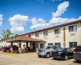 Quality Inn Near I-72 And Hwy 51