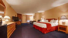 Best Western Designer Inn & Suites