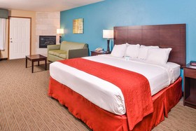 Best Western Designer Inn & Suites