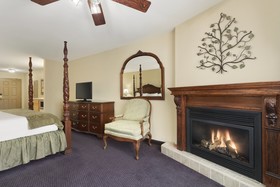 Country Inn & Suites by Radisson, Galena, IL