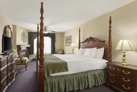 Country Inn & Suites by Radisson, Galena, IL