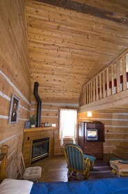 Galena Log Cabin Getaway