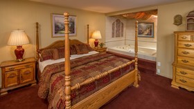 Goldmoor Inn