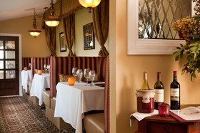 Goldmoor Inn
