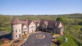 Goldmoor Inn