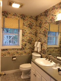 Goldmoor Inn