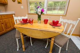 Hawk Valley Retreat & Cottages