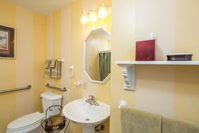 Hawk Valley Retreat & Cottages
