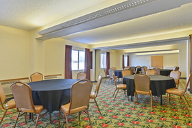 Best Western Prairie Inn & Conference Center