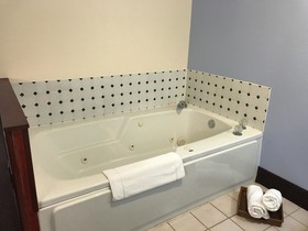 Americas Best Value Inn Galesburg