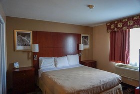 Budgetel Glen Ellyn