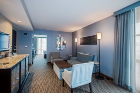 Crowne Plaza Lombard Downers Grove