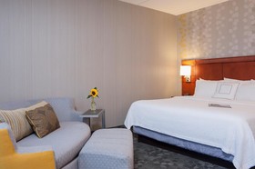 Courtyard by Marriott Chicago Glenview/Northbrook
