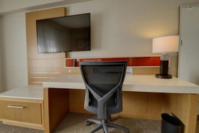 Renaissance Chicago Glenview Suites Hotel