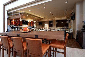 Renaissance Chicago Glenview Suites Hotel