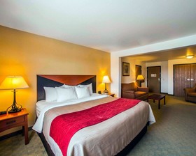 Comfort Inn & Suites Greenville I-70
