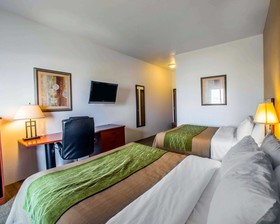Comfort Inn & Suites Greenville I-70