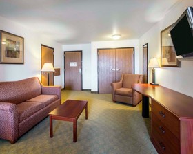 Comfort Inn & Suites Greenville I-70