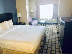 Baymont by Wyndham Gurnee