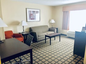 Baymont by Wyndham Gurnee