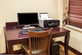 Country Inn & Suites by Radisson, Gurnee, IL